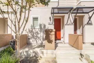 Photo #3: ML82016356 Listing 