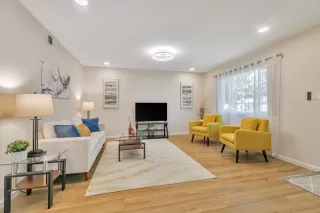 Photo #4: ML82016362 Listing 