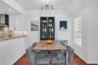 Photo #5: ML82016431 Listing 