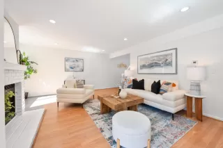 Photo #4: ML82016509 Listing 