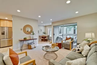 Photo #3: ML82016519 Listing 