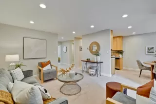 Photo #5: ML82016519 Listing 