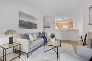 Photo #6: ML82016571 Listing 