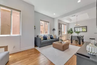 Photo #5: ML82016625 Listing