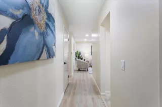 Photo #6: ML82016652 Listing