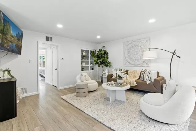 MLS: ML82016685 Condo For Sale