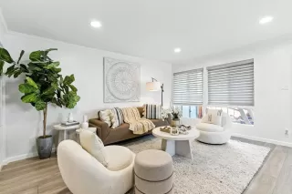 Photo #3: ML82016685 Listing 