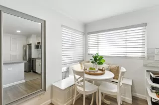 Photo #5: ML82016685 Listing 