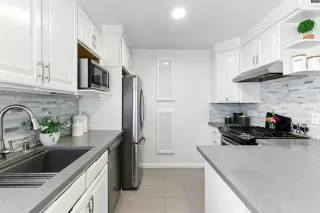 Photo #6: ML82016685 Listing 