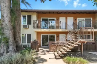 Photo #2: ML82016703 Listing 