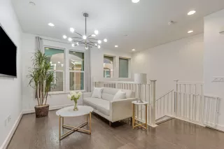 Photo #4: ML82016809 Listing