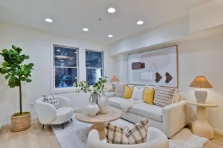 Photo #4: ML82016831 Listing 