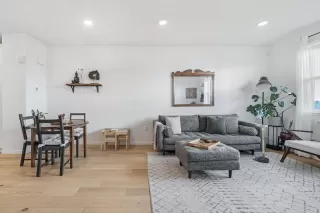 Photo #4: ML82016867 Listing