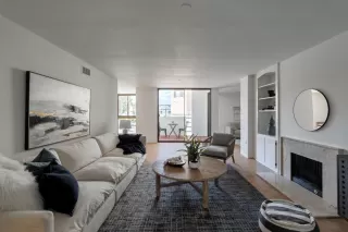 Photo #5: ML82016916 Listing 