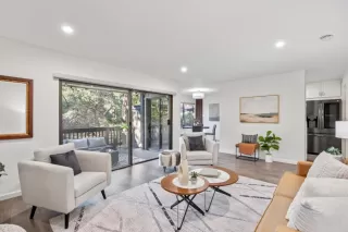 Photo #3: ML82016931 Listing