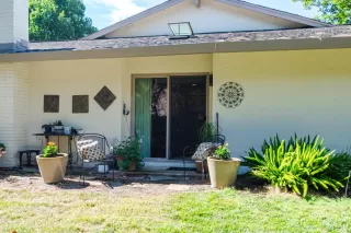 Photo #4: ML82016978 Listing 