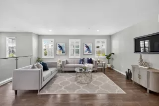 Photo #6: ML82017027 Listing