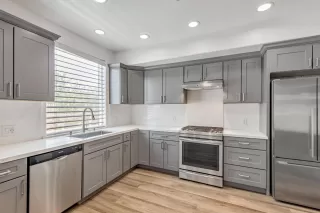 Photo #4: ML82017260 Listing 