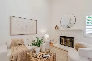 Photo #6: ML82017289 Listing 