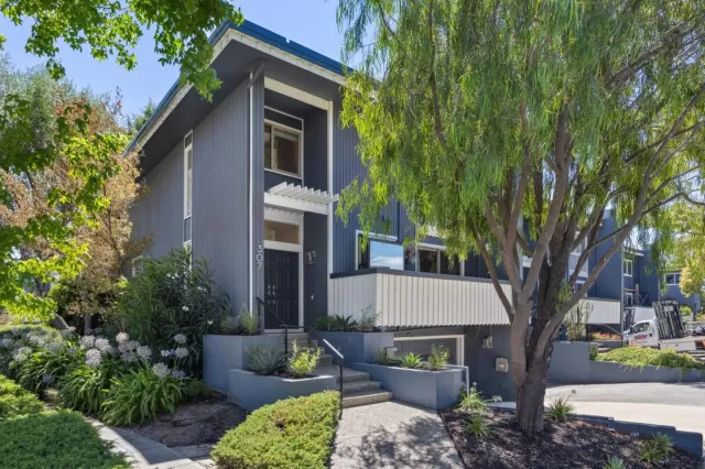 MLS: ML82017308 Condo For Sale