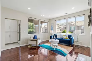 Photo #6: ML82017315 Listing