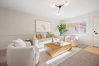 Photo #4: ML82017331 Listing 