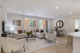 Photo #1: ML82017358 Listing