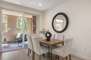 Photo #4: ML82017358 Listing