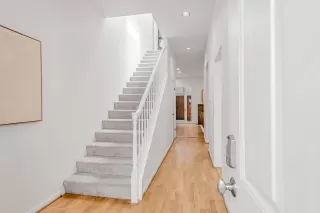 Photo #5: ML82017364 Listing 