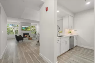 Photo #2: ML82017379 Listing 