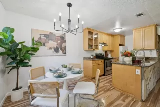 Photo #2: ML82017396 Listing 