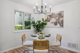 Photo #4: ML82017396 Listing 