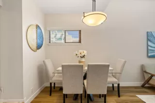 Photo #5: ML82017398 Listing 