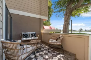 Photo #5: ML82017418 Listing