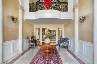 Photo #2: ML82017440 Listing 