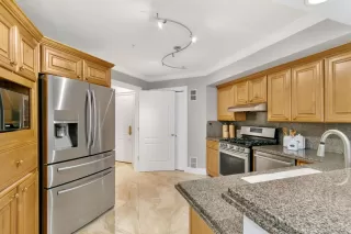 Photo #5: ML82017440 Listing 