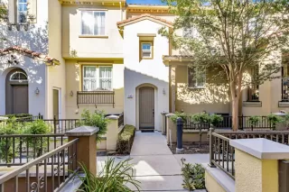 Photo #2: ML82017441 Listing