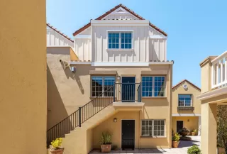 More Details about MLS # ML82017442 : 1705 PALM AVE 19