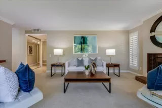 Photo #5: ML82017445 Listing 