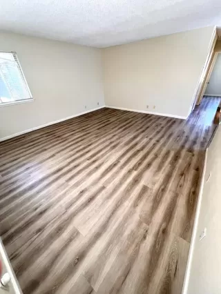 Photo #6: ML82017462 Listing 