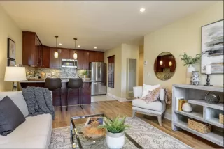 Photo #2: ML82017538 Listing