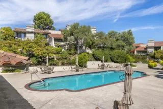 Photo #4: ML82017572 Listing 