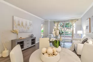 Photo #6: ML82017617 Listing 