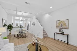 Photo #3: ML82017638 Listing 