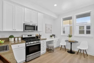 Photo #6: ML82017638 Listing 