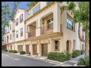 Photo #2: ML82017733 Listing 