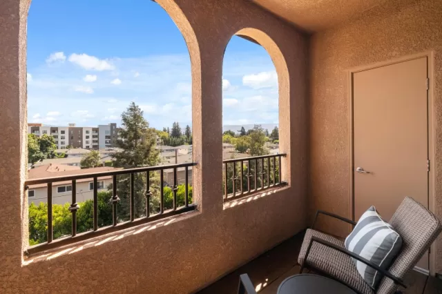 MLS: ML82017811 Condo For Sale