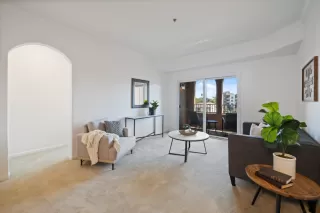 Photo #6: ML82017811 Listing 