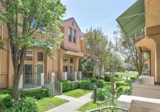 Photo #4: ML82017886 Listing 