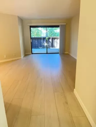 Photo #5: ML82017912 Listing 